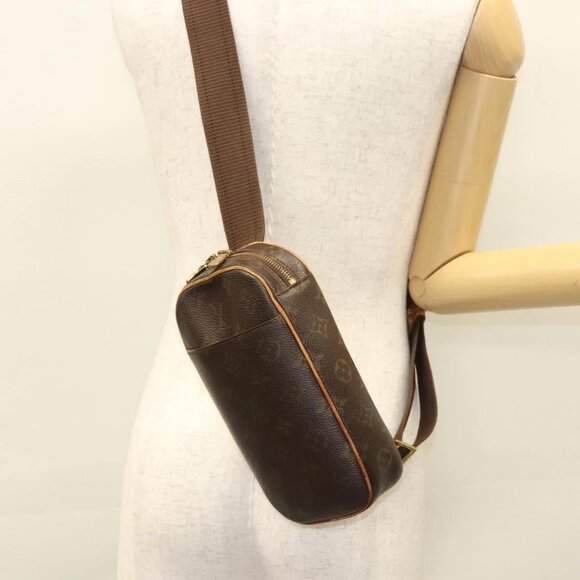 LOUIS VUITTON Monogram Pochette Gange Shoulder Bag M51870 LV Auth bs24829 - Picture 14 of 16